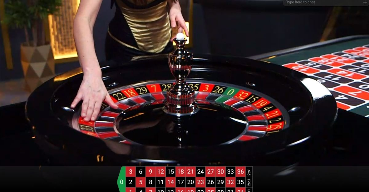  casino presented on mobile device in Pakistan with slots and live games